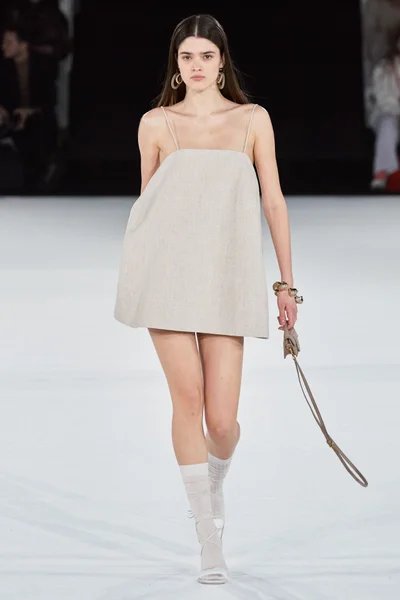 Look 53